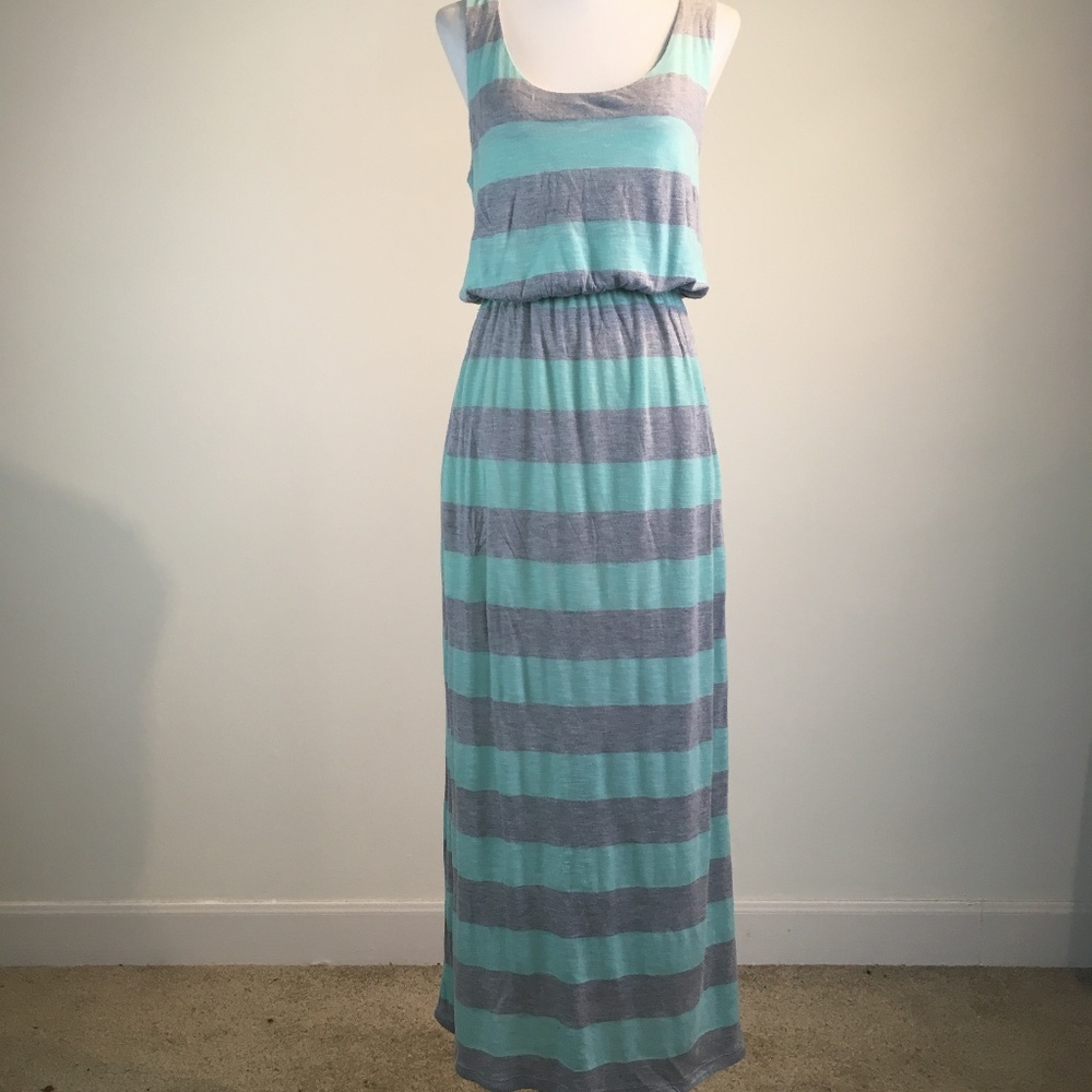 Olive & Oak Mint Green Gray Maxi Dress Size Small